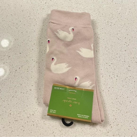 kate spade Accessories - Kate Spade Light Pink Swan Socks